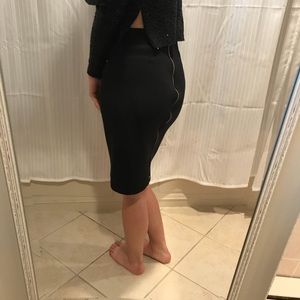 Like New J-Crew Black Pencil Skirt